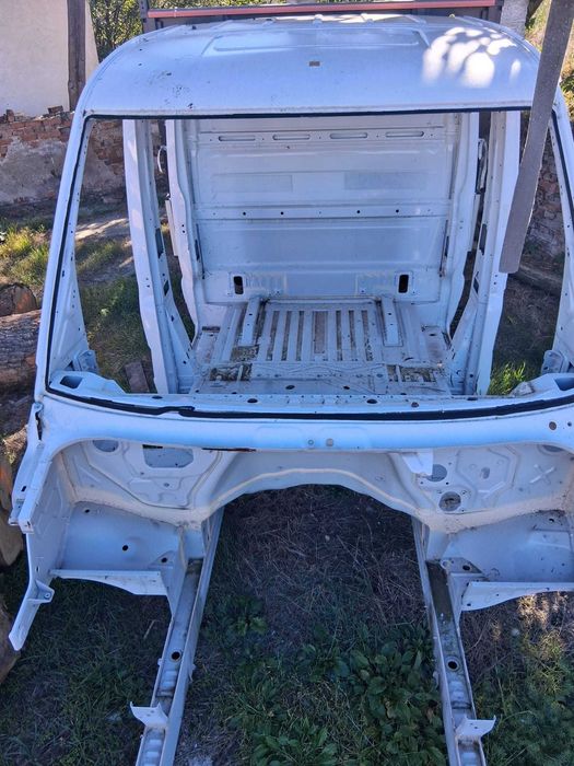 Caroserie Sprinter w907 doka an 2018-2026 cu lada 3,20 m lungime