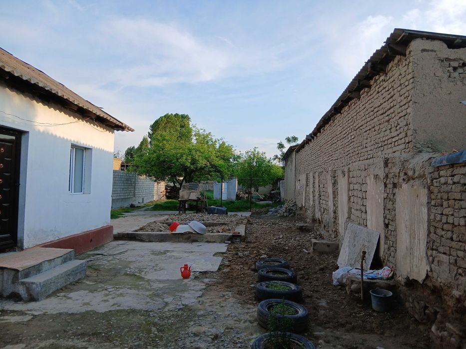 Do'stlik qo'rg'oni (oktyabr) da 7.5 sotixli uy