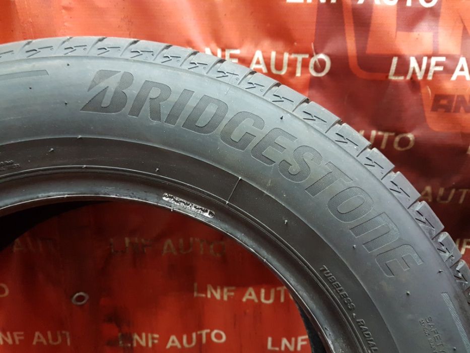 Anvelope de VARA - 215/65/17 - BRIDGESTONE - 6.89 MM - DOT 2619 !
