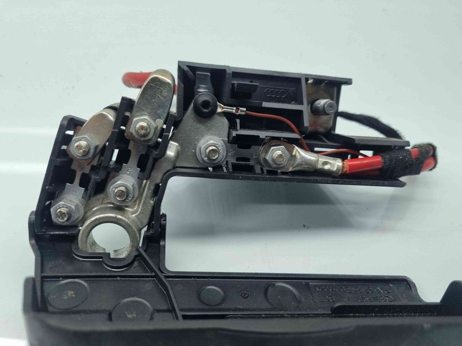 Borna baterie (+) cu capsa AudiA4 (8K5, B8) Avant [Fabr 2008-2015] B0