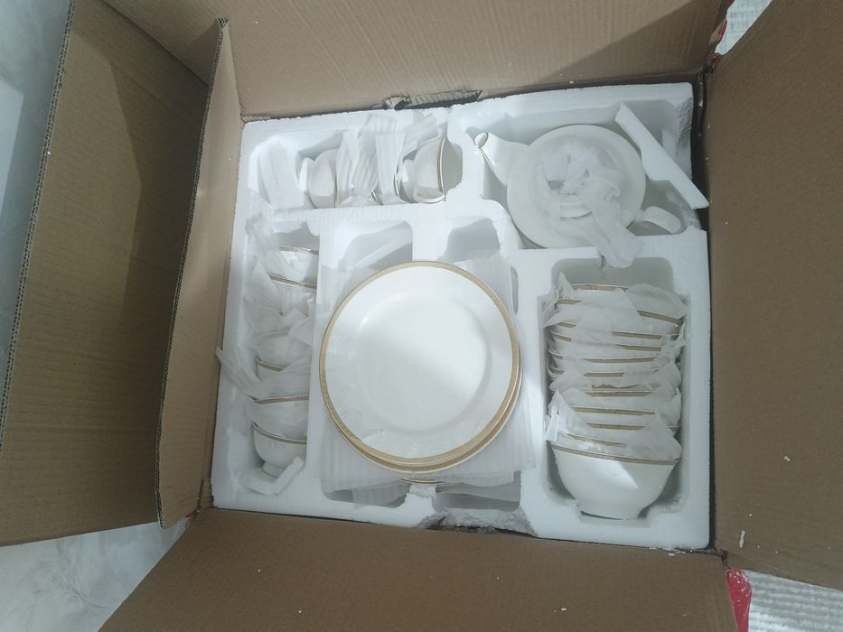 Сервиз 12 персон 103 предмета fine porcelain