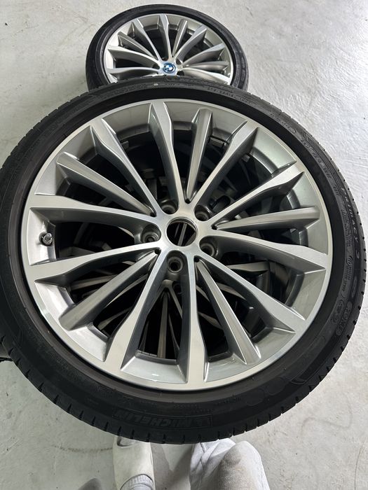 245 40 19 275 35 19 - Piese auto de vânzare | OLX.ro