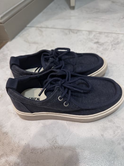 Продам детские мокасы ZARA