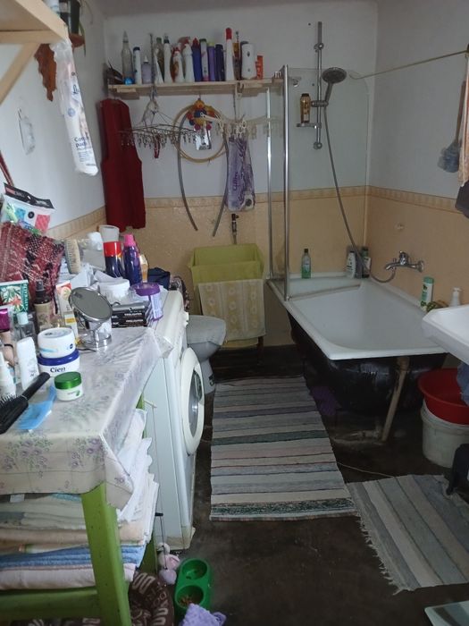 Casă de vânzare in comuna Olari judetul Arad