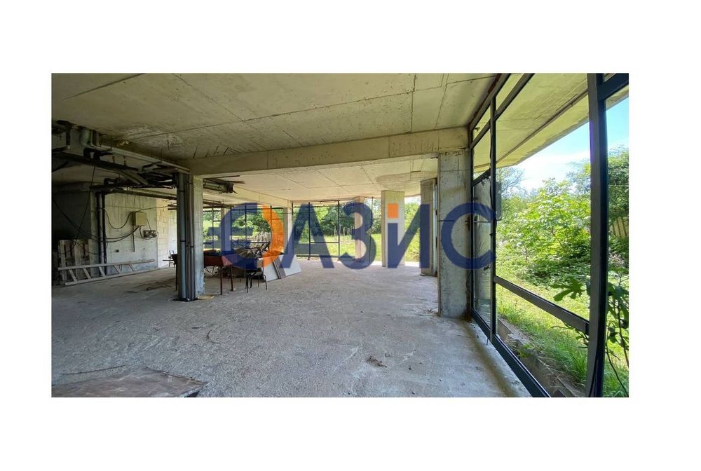 Продава се Хотел в Царево - 7120 кв.м за 198 €/кв.м - Снимка #10