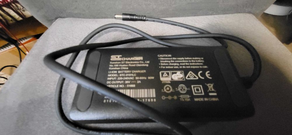ST Charger incarcator 36V-2A trotineta bicicleta