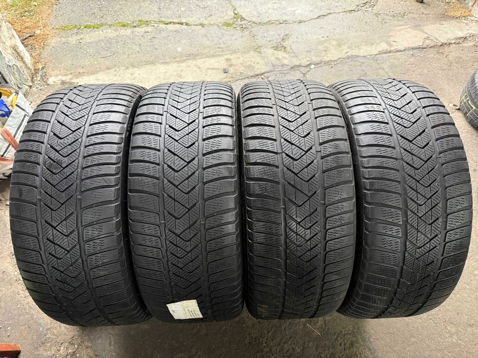 # Anvelope Iarna 275/45 R20 runflat - Pirelli Scorpion Winter RSC run