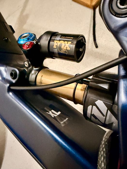 Заден амортисьор Fox Float X2 Factory Kashima 2024