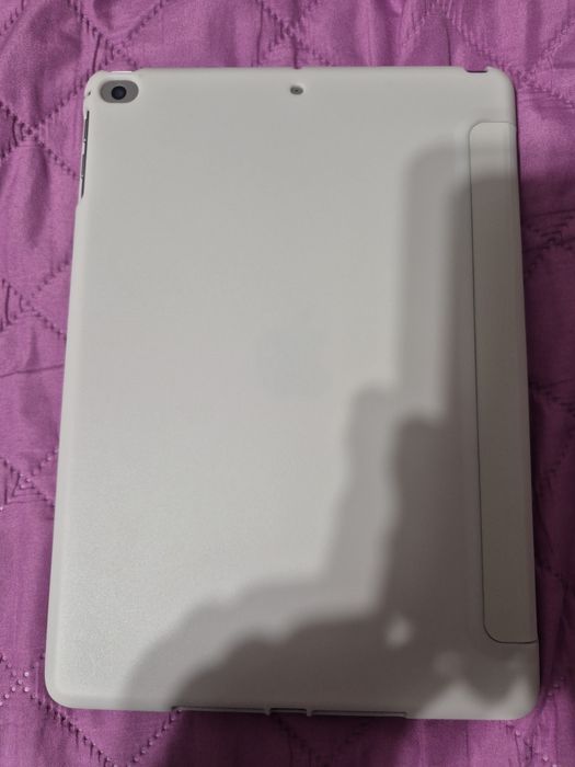 Apple iPad - generaţia a 5-a (2017)