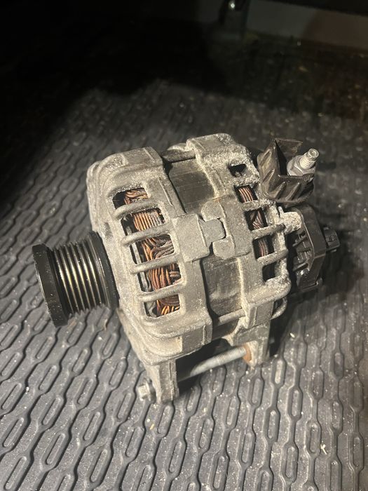 Alternator Logan3