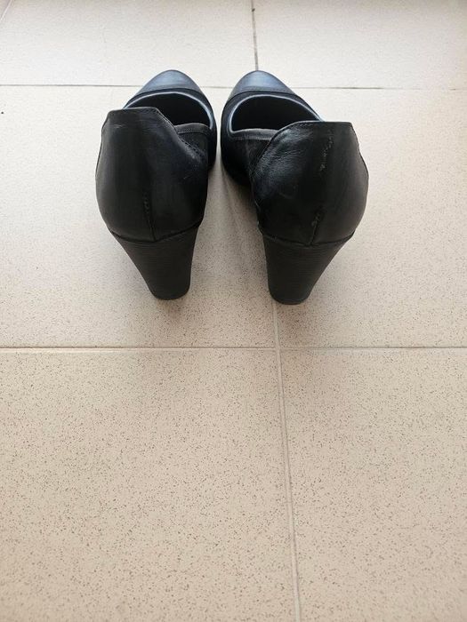 Дамски стилни обувки Sara Pen