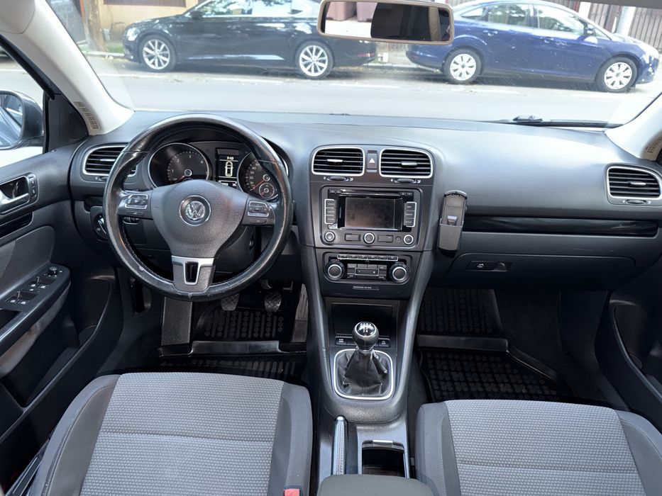 VW Golf 6 Break 1.6 TDI BlueMotion Navi ,Climatronic,Start-Stop 2010