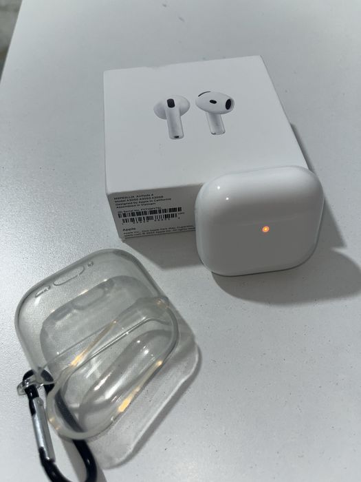 AirPods 4 оригинал
