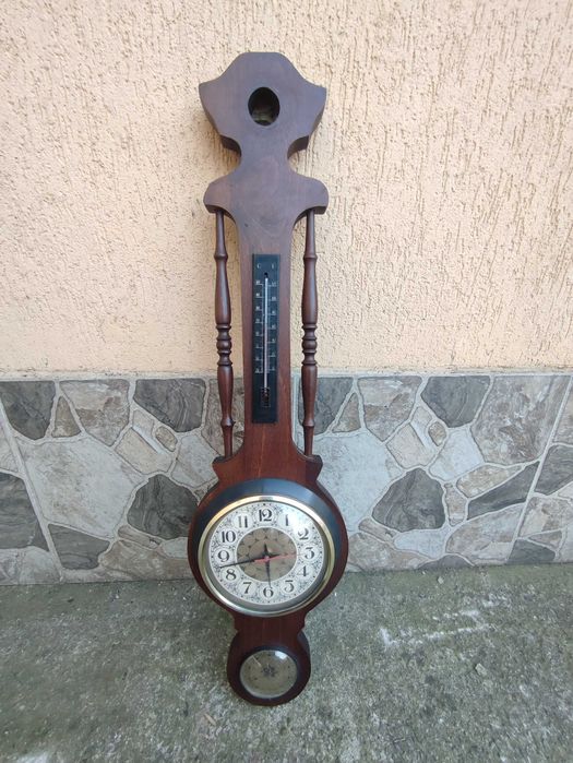 Ceas de perete cu stație meteo