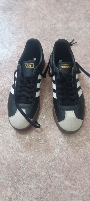 Продам ориг кросовки Adidas