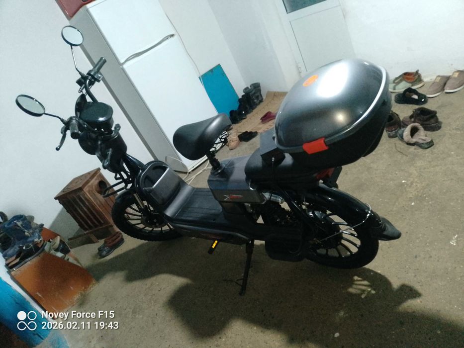 Skuter sotiladi xolati zur