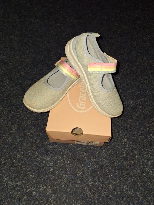 Adidasi...teniși 27