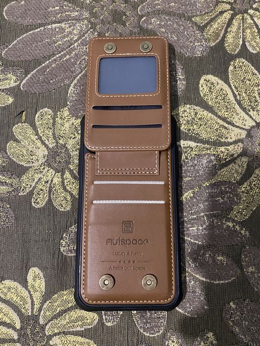 Продам Чехлы для iPhone 11