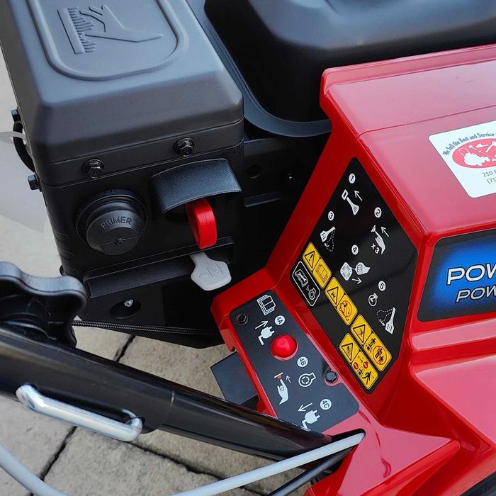 Toro Power Clear 721 QZE – бензинов снегорин