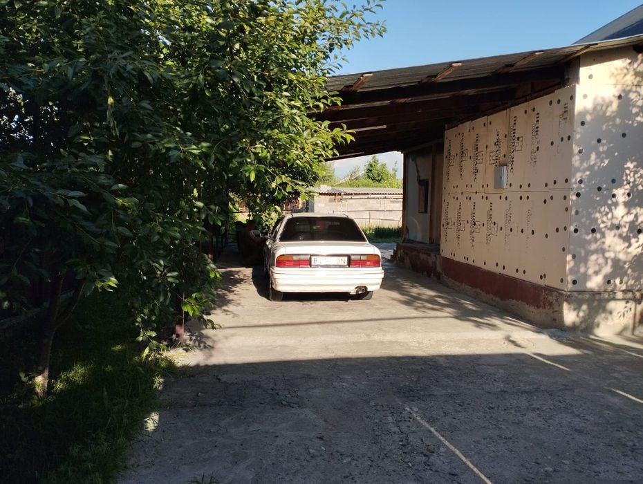 Продам полдома в селе Улан