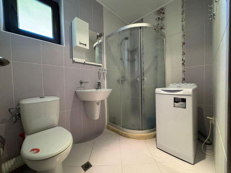 Дава се под наем Двустаен апартамент в Варна, Център - 65 кв.м за 700 € - Снимка #7