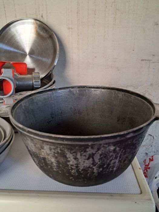 Казан сковородки