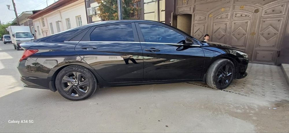 Hyundai Elantra 2021