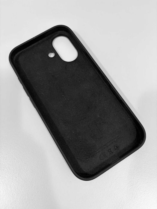 Husa Apple Iphone 17 originala neagra MagSafe nefolosit