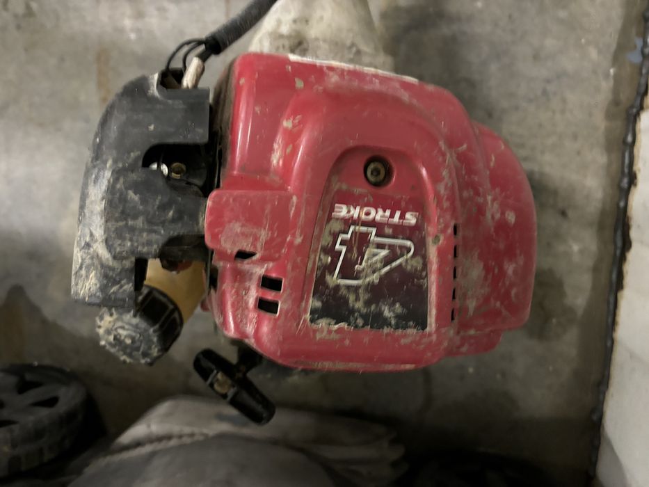Vibrator beton motor termic honda weber stihl wacker