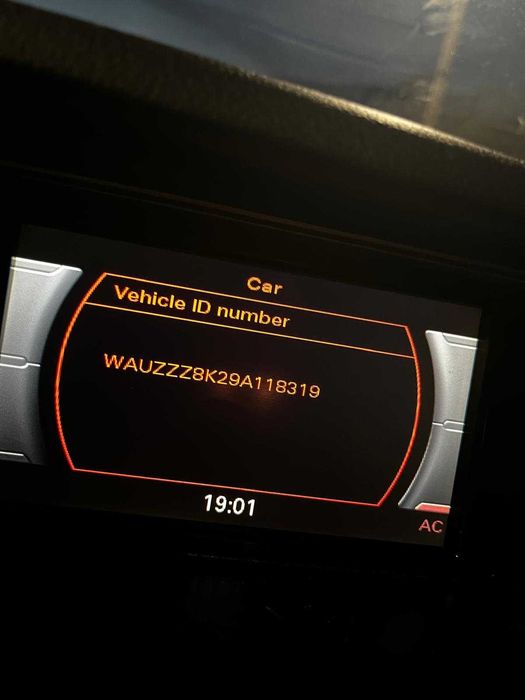 VAND AUDI A4 B8 272k km