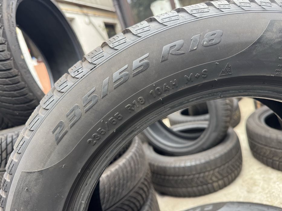 2 Anvelope Iarna Pirelli SottoZero Serie 3 235/55 R18 104H
