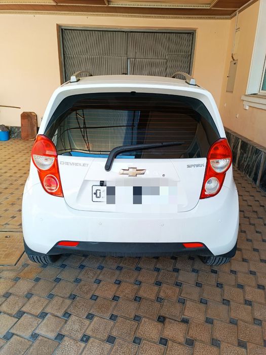 Продается авто спарк