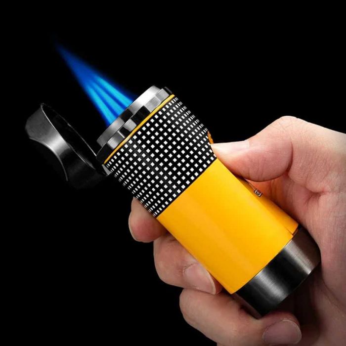 Подаръчен комплект от пепелник,запалка/стойка и ножица за пури