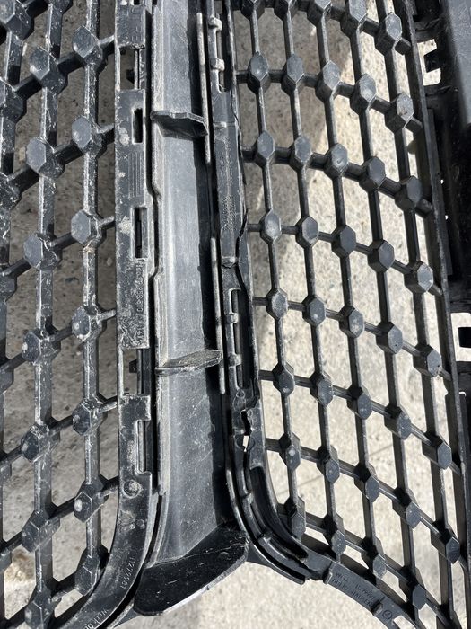 Решетка Mercedes CLA W117