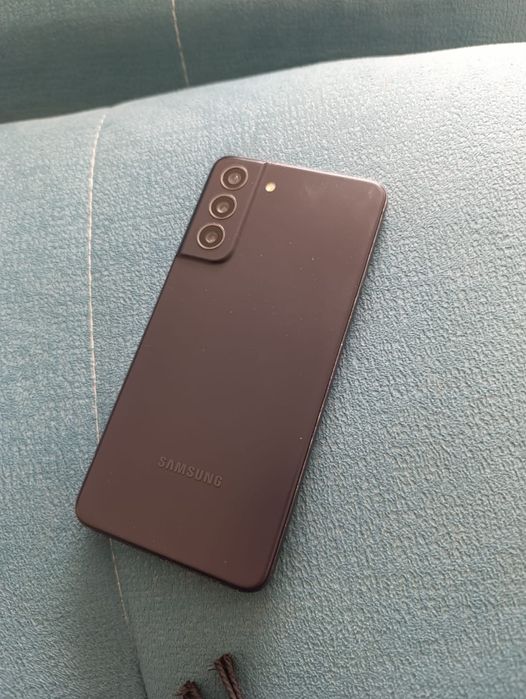 Samsung s21 fe 256/8 идеал