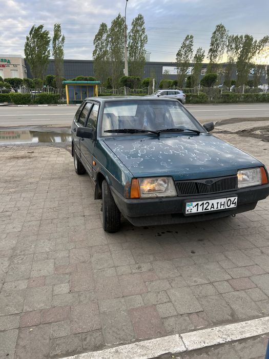 Продам машину ваз 2109