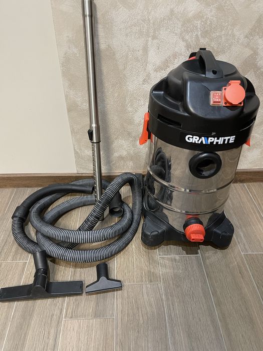 Прахосмукачка INOX за сухо и мокро почистване 1500W/30л. GRAPHITE
