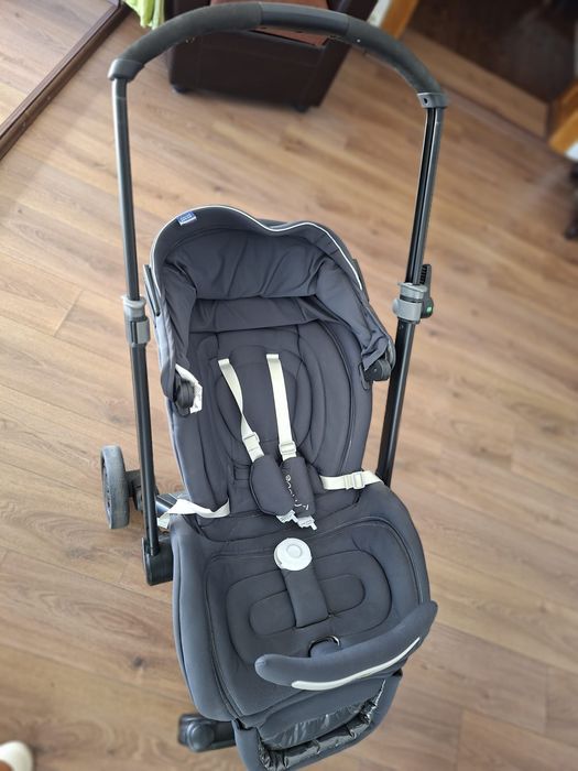 Carucior Chicco I move