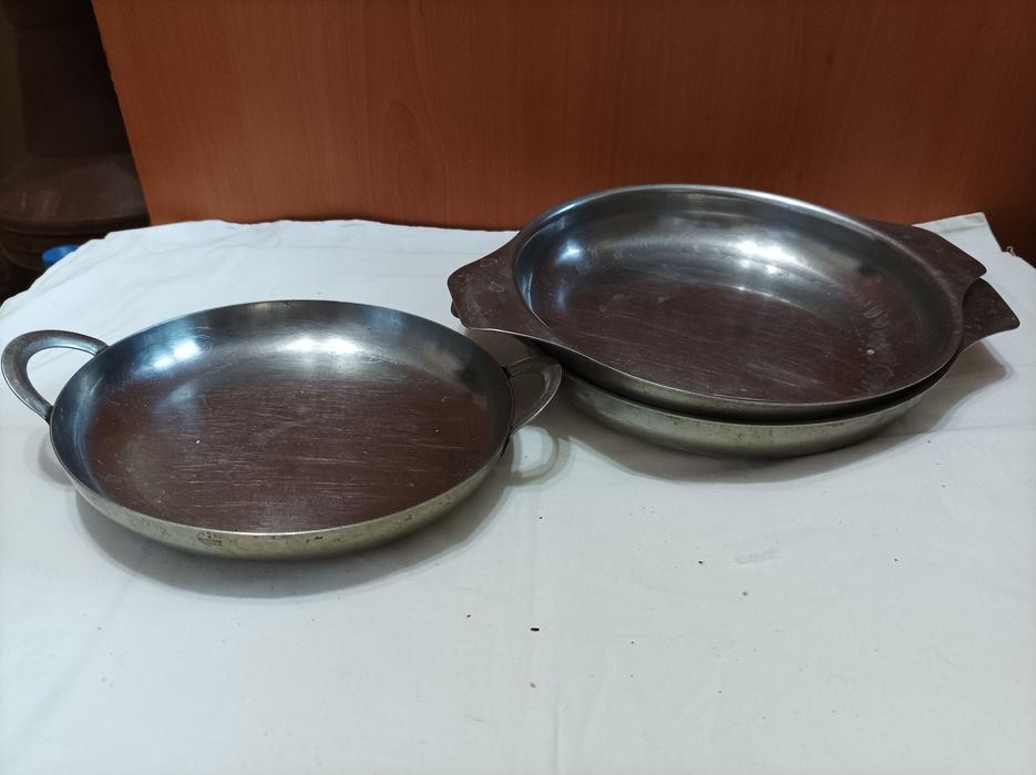 Ретро емайлирани съдове