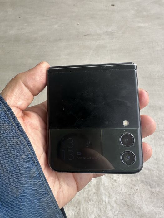 Vand samsung galxi  flip 3 defect