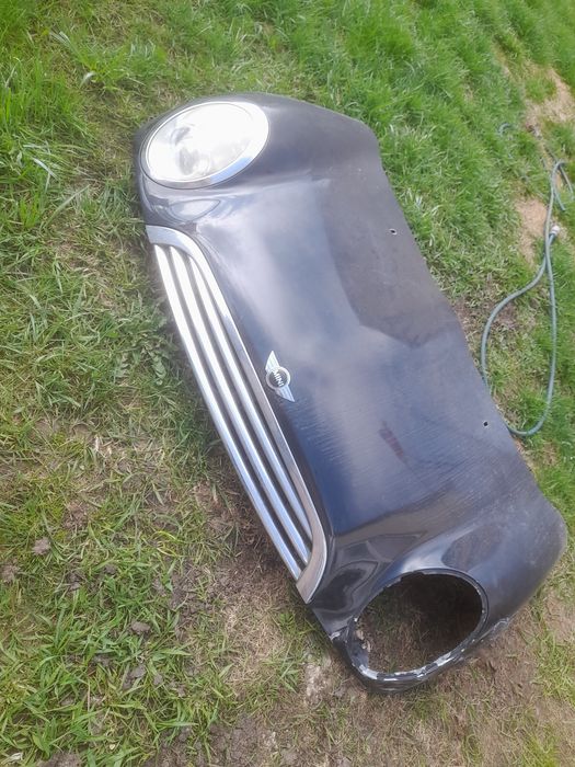 Vand capota fata avariata se poate repara se vede in poza