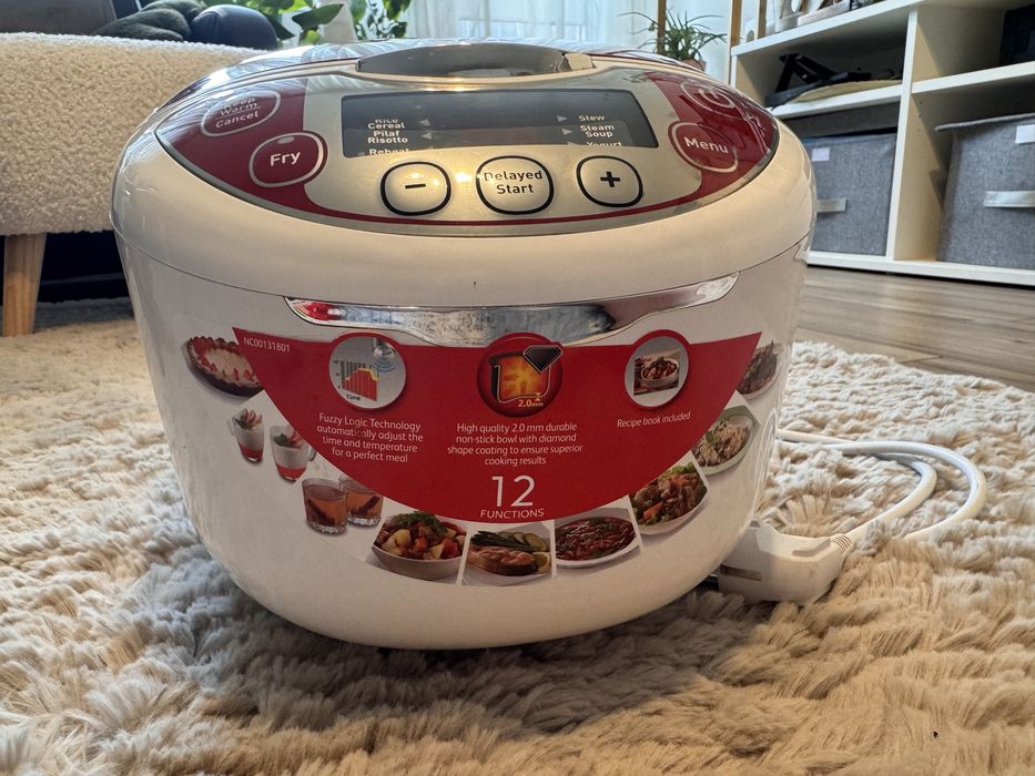 Мултикукър Tefal Fuzzy Logic