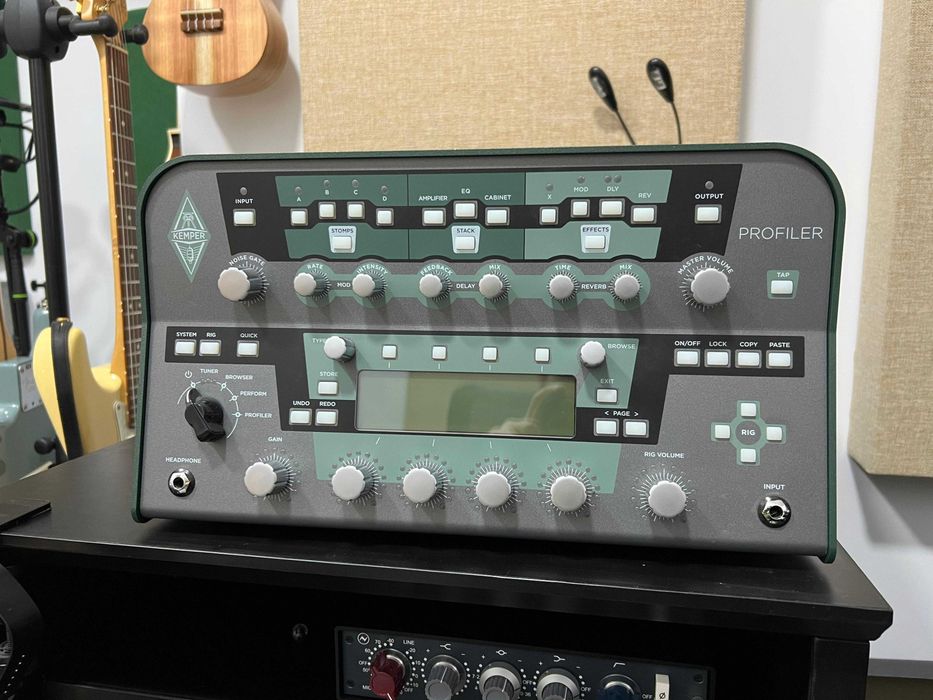 Kemper Profiler,vine cu pack-uri cumparate instalate, M Britt, Selah