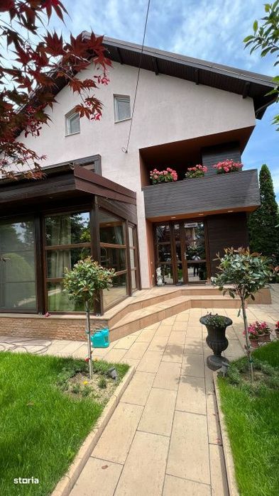 Casa 6 camere si gradina | Pitesti | Stefanesti Zavoi | Panouri solare
