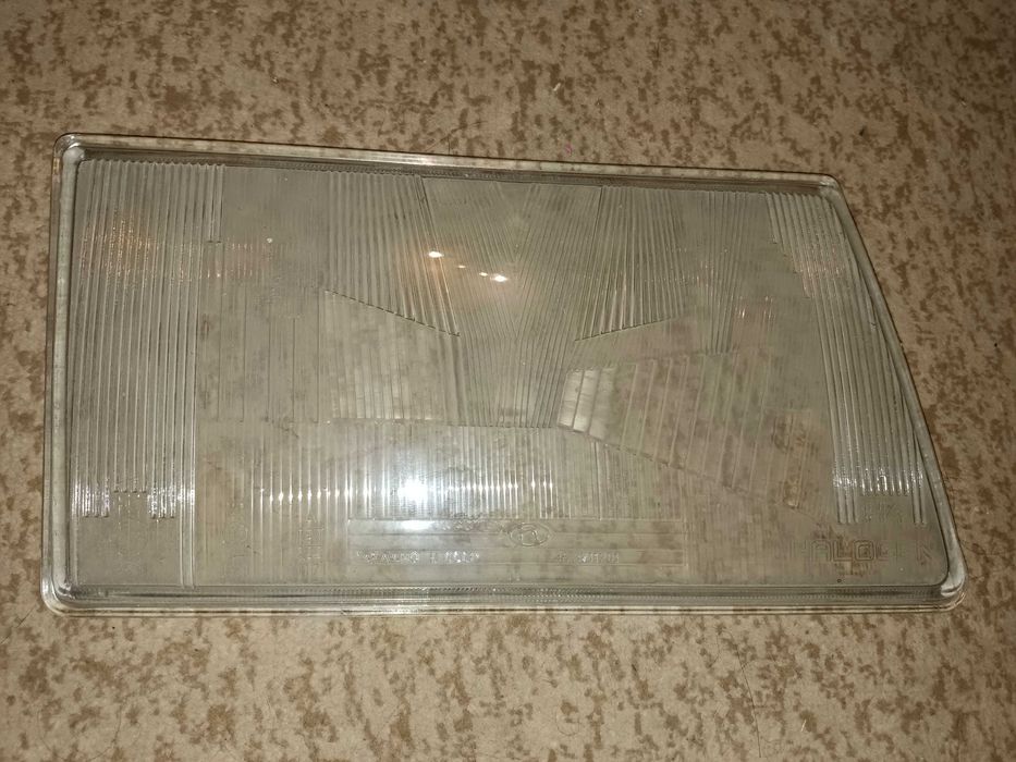 Стекло для  фары