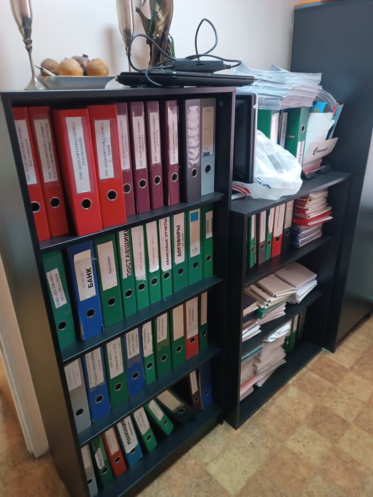 Офисные шкафы столы