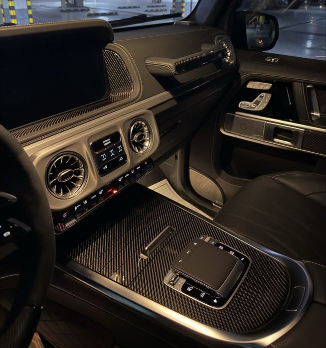 Mercedes-Benz AMG G63 год 2025 Немец