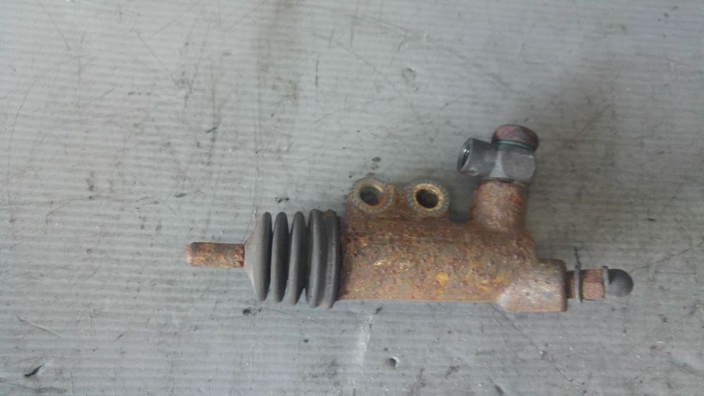 pompita ambreiaj cutie 1.5 crdi d4fa kia rio 2 hyundai accent