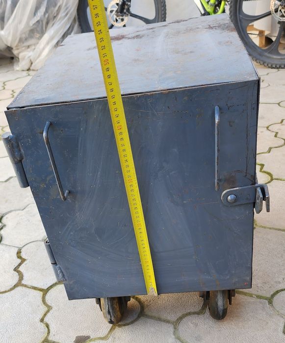 шкаф цеф метал шкаф бакуват калин срочно сотилади 9 шт бор