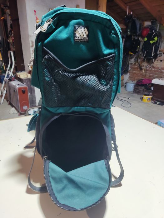 Раница за носене на дете в планина до 25кг